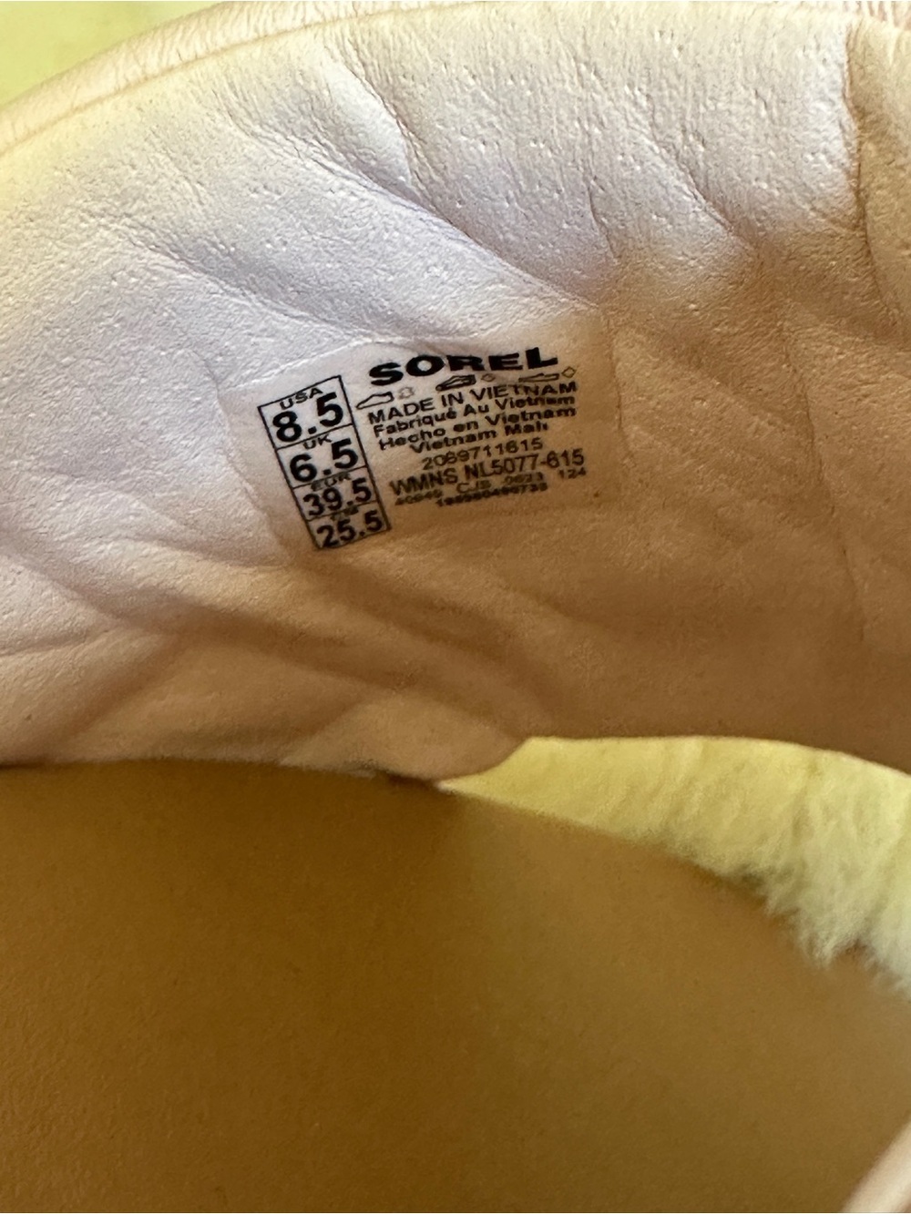 Sorel Ella III Puff Slide Sandals Pink Quilted Comfort Slides Cushioned Size 8.5 - Picture 7 of 7